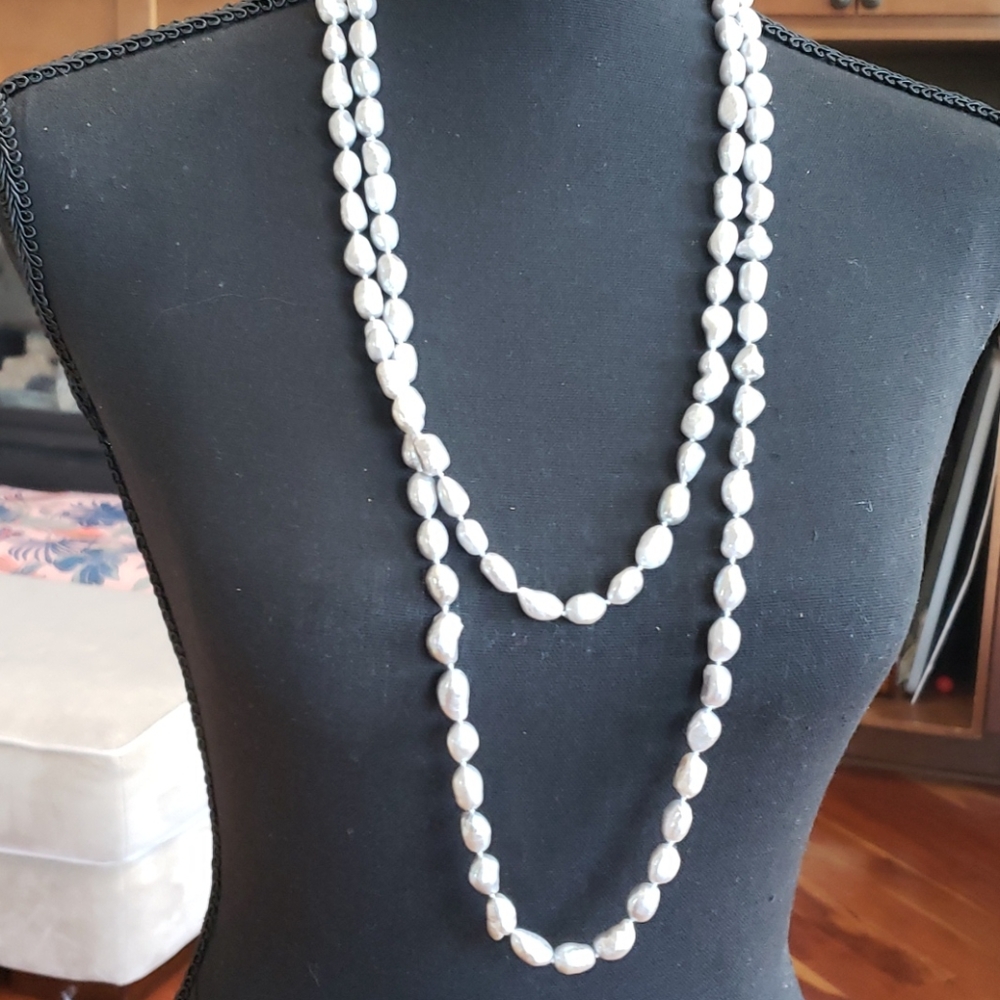100% fresh Pearl silver color necklace😍